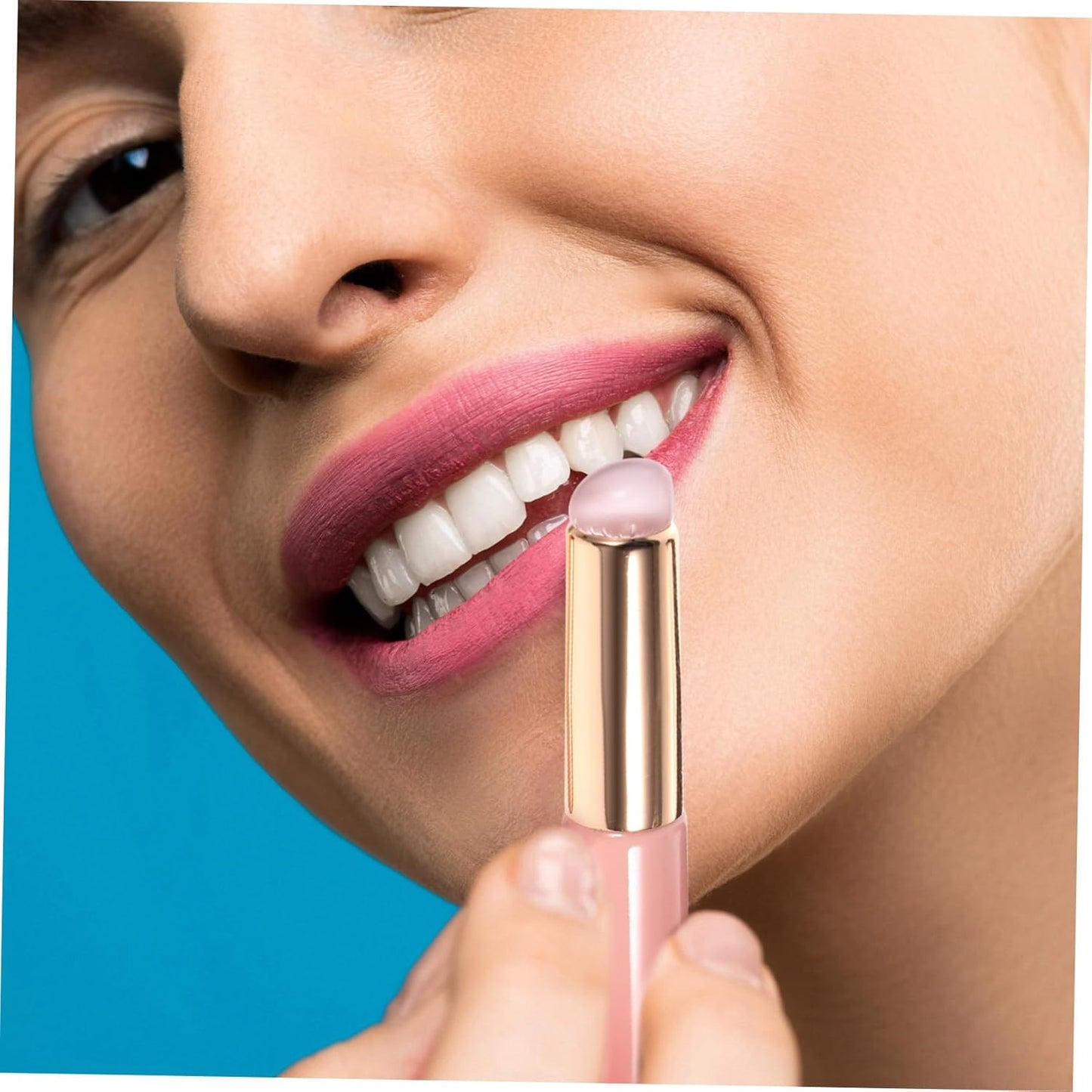 Elevate Your Lip Game with Our Premium 2-Piece Silicone Lip Brush Set - Effortless Application for Flawless Lips!